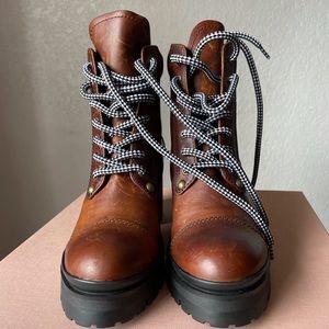 Brown Miu Miu 37,5 never been worn
